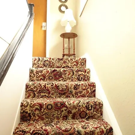 Bed & Breakfast Riverside House